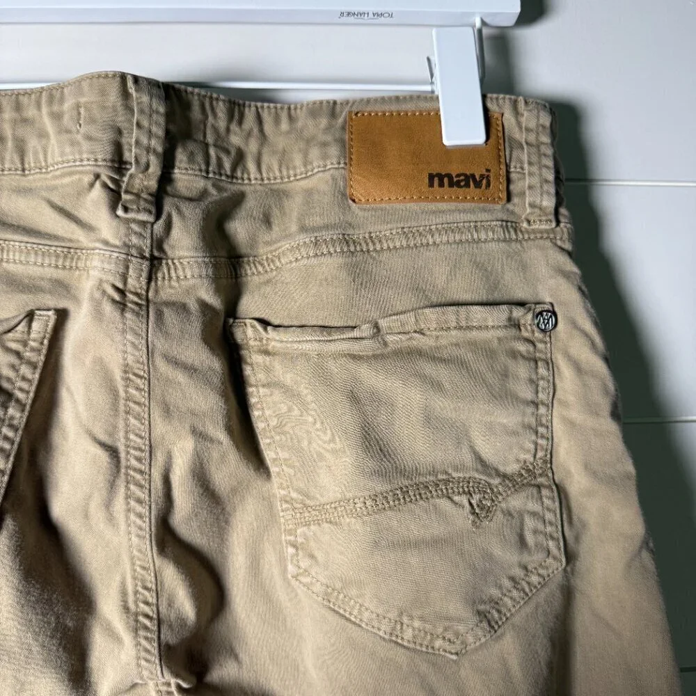 Mavi Jeans Khaki Pants Zach Straight Leg